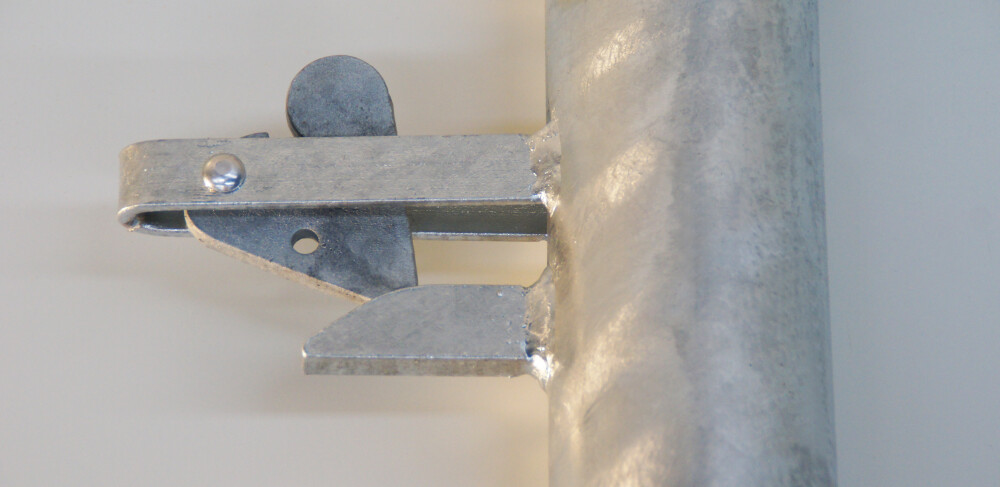 Sluitpaal voor weidehek 2 1/2 3,6 x      2000mm incl. sluitwerk | 1012345021533