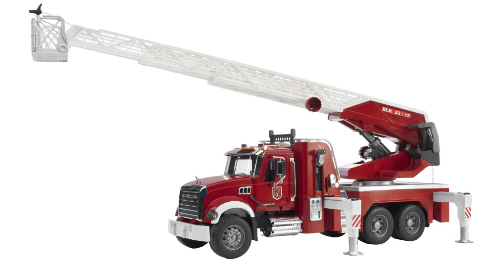 Mack Granit brandweerladderwag en incl. waterpomp - BRUDER - 4001702028213|_|60002821|_|028213