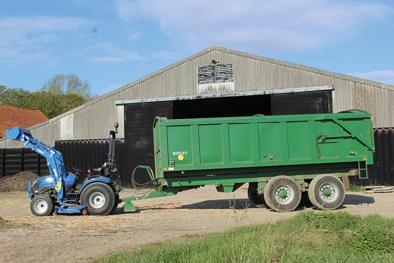 Solis 26 4wd handgeschakeld (6+2) - Solis - solis26-106