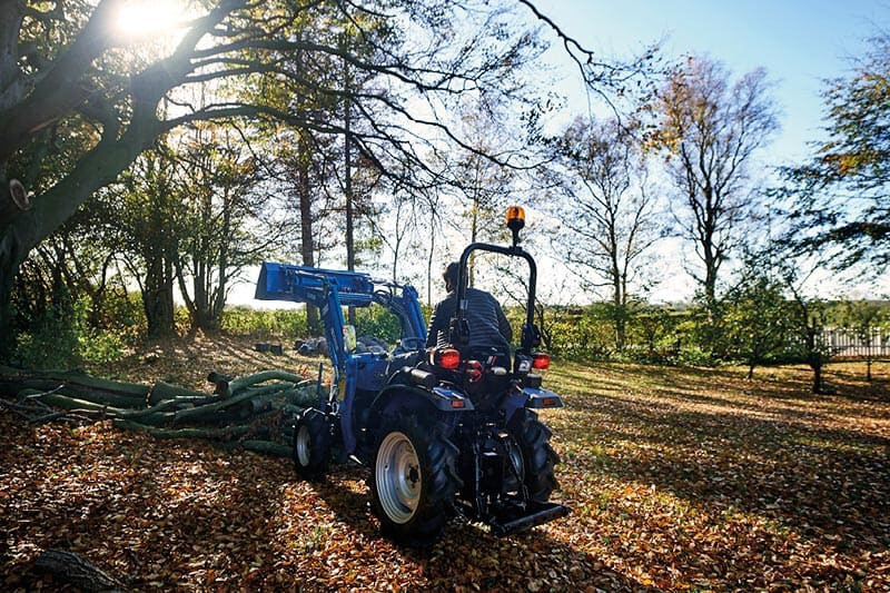 Solis 26 4wd handgeschakeld (6+2)       sideshift - Solis - Solis26-106 sideshift