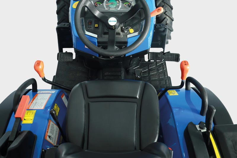 Solis 26 4wd handgeschakeld (6+2)       sideshift - Solis - Solis26-106 sideshift